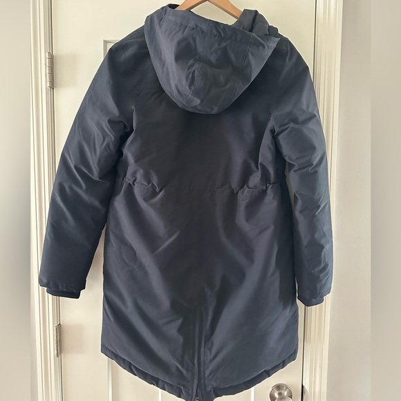 Navy North Face medium jacket - Picture 2 of 3